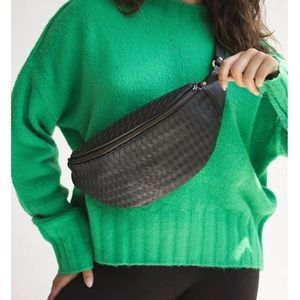 Mandrn Atlas Belt Bag